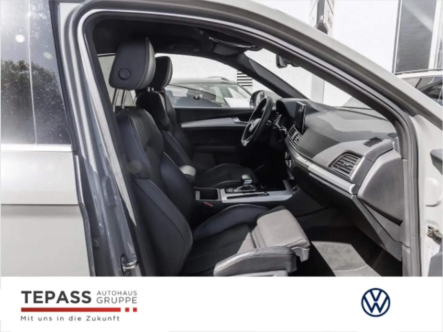 Vehicle image, number 8