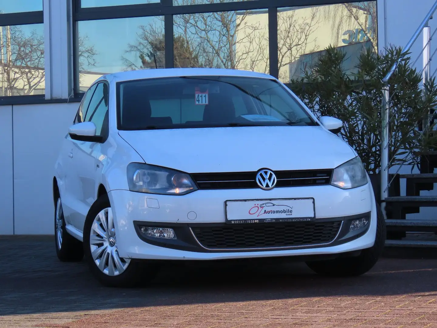 Vehicle image, number 1