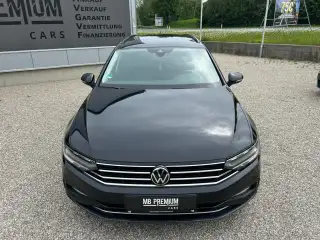 Vehicle image thumbnail, number 4