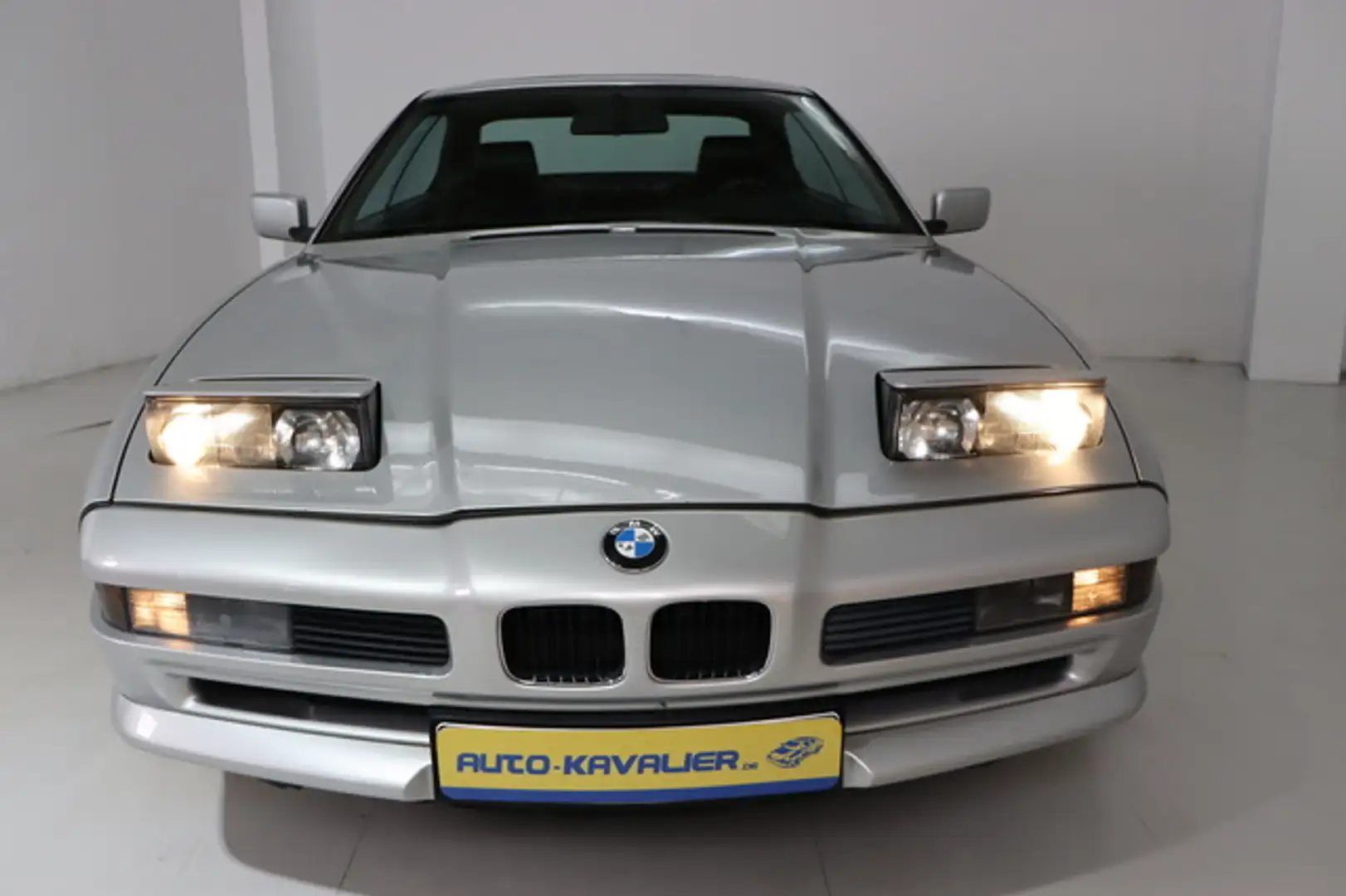 Vehicle image, number 3