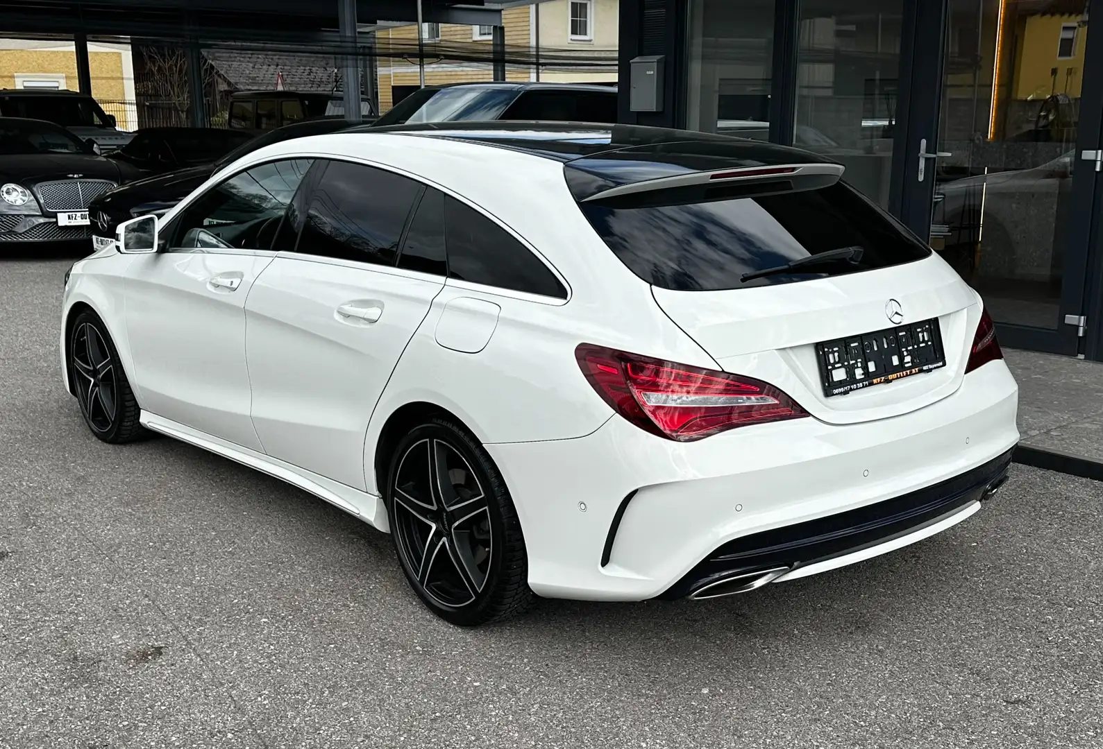 Vehicle image, number 9