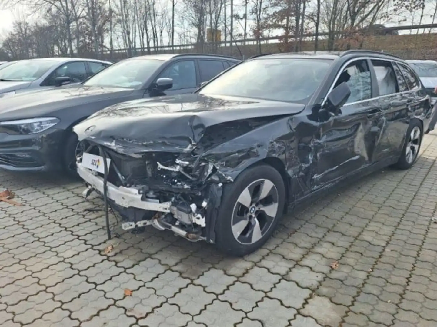 Vehicle image, number 2