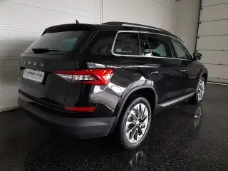 Vehicle image thumbnail, number 2