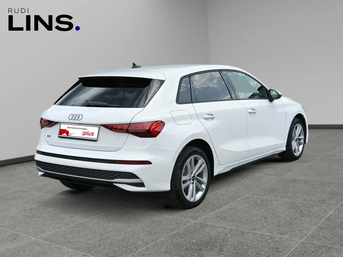 Vehicle image, number 5