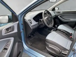Vehicle image thumbnail, number 3