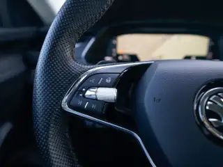 Vehicle image thumbnail, number 15