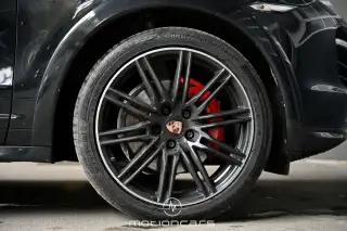 Vehicle image thumbnail, number 5
