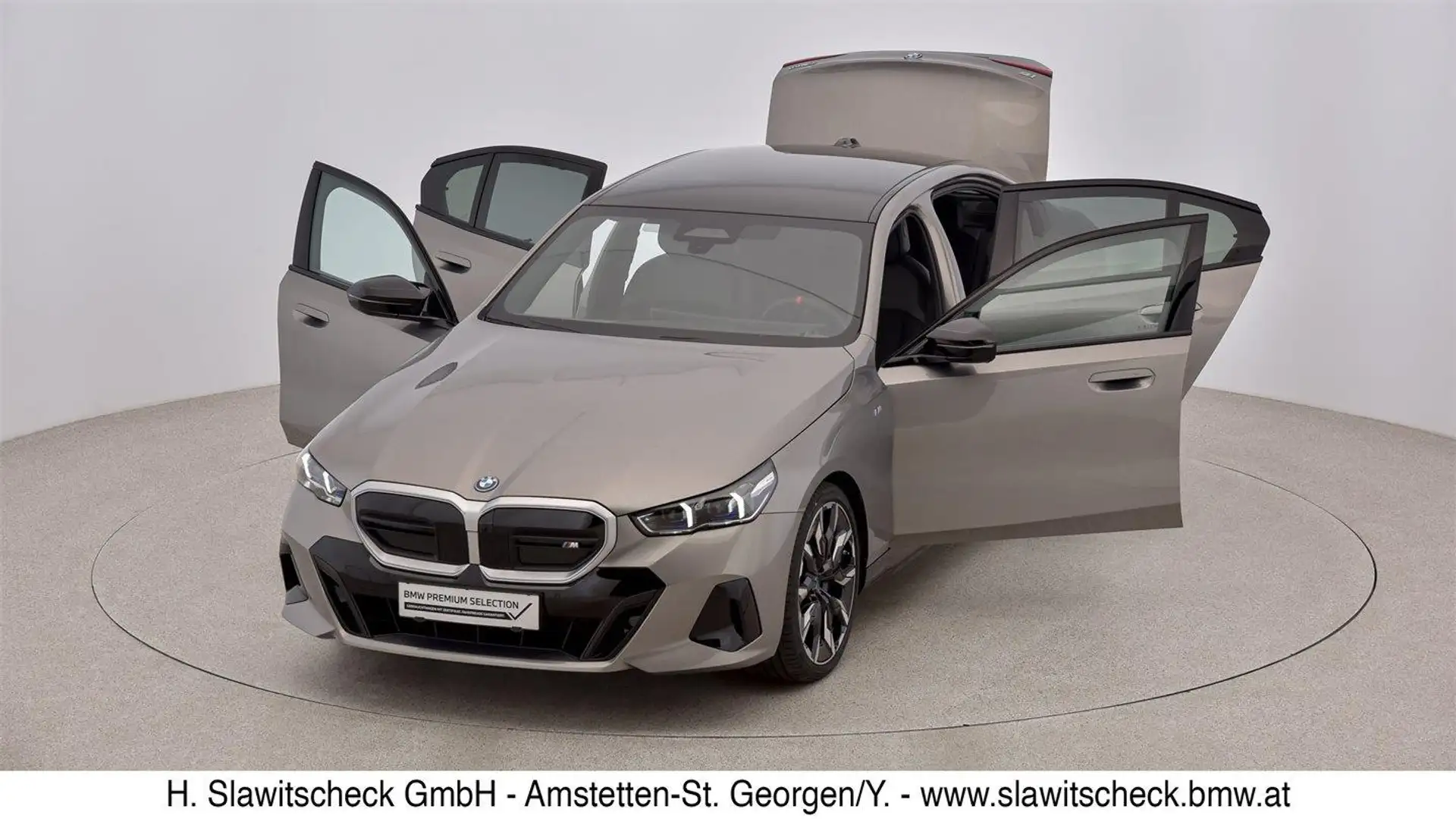 Vehicle image, number 6