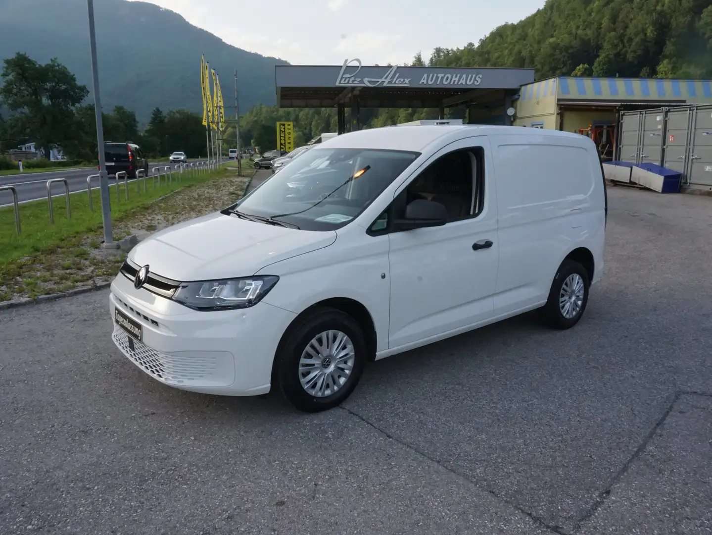 Vehicle image, number 2