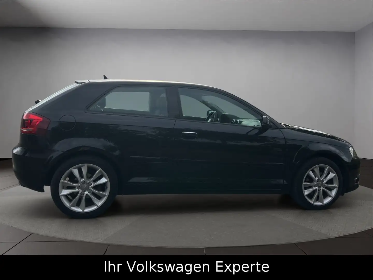 Vehicle image, number 7
