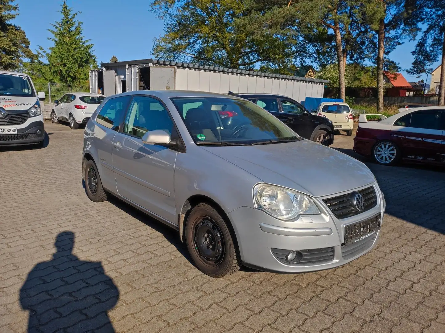 Vehicle image, number 4