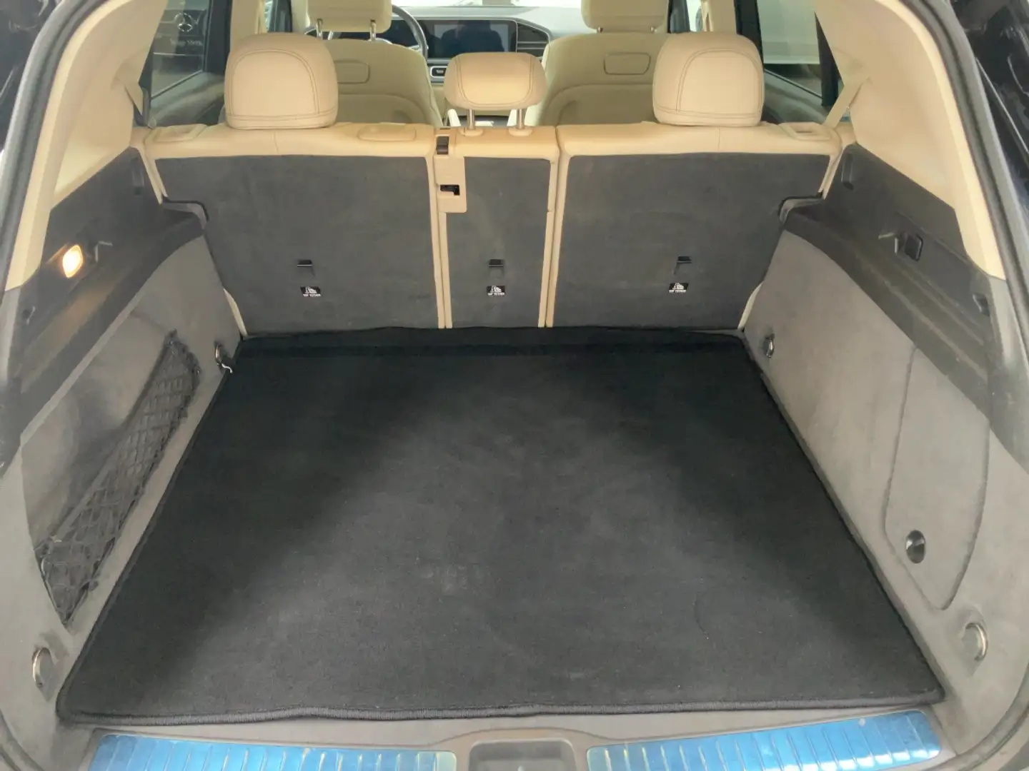 Vehicle image, number 5