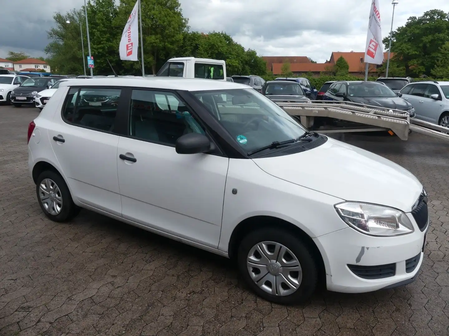 Vehicle image, number 7