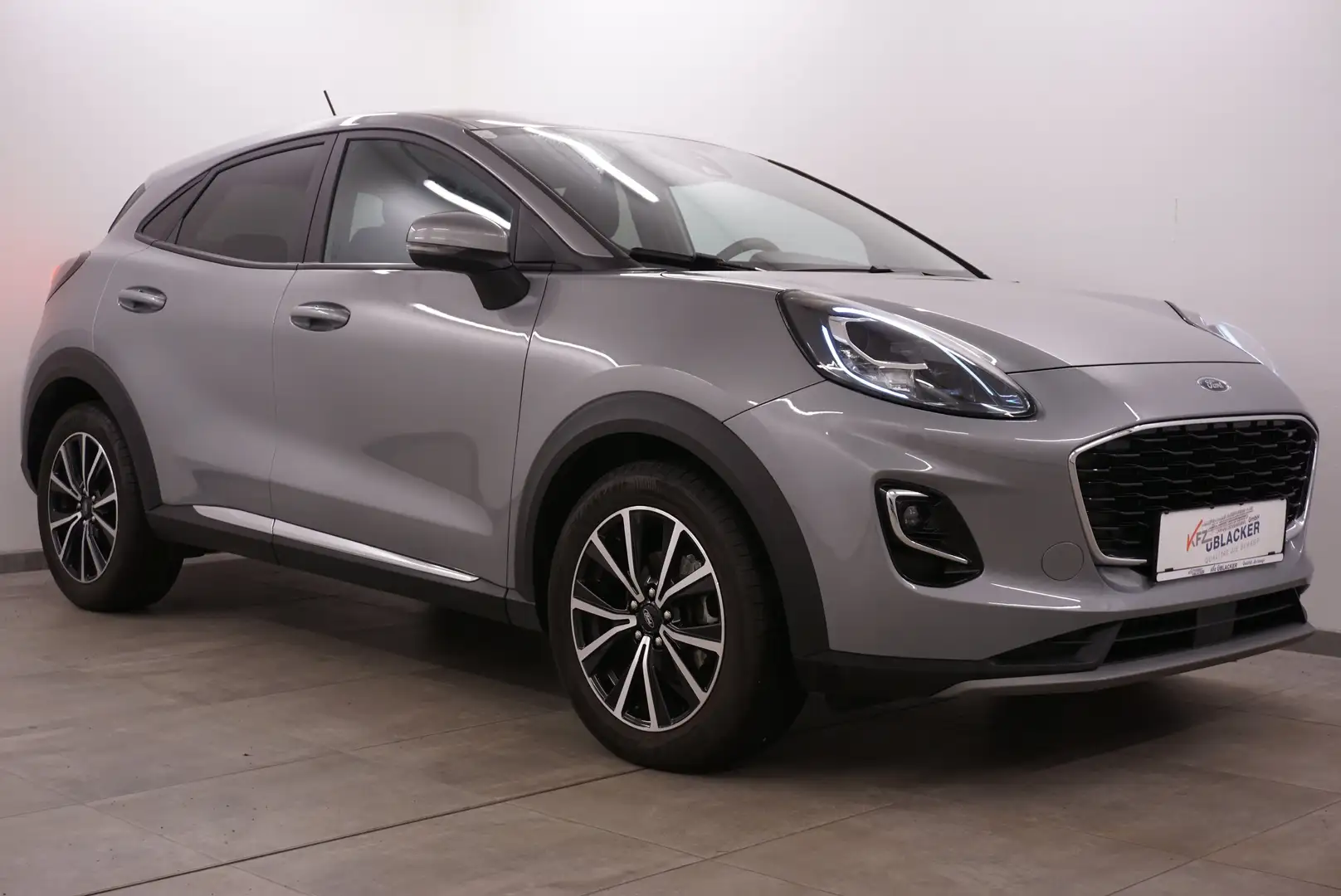 Vehicle image, number 1