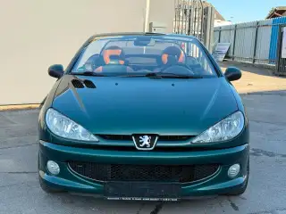 Vehicle image thumbnail, number 8