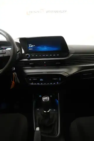Vehicle image thumbnail, number 18