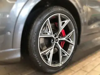 Vehicle image thumbnail, number 3