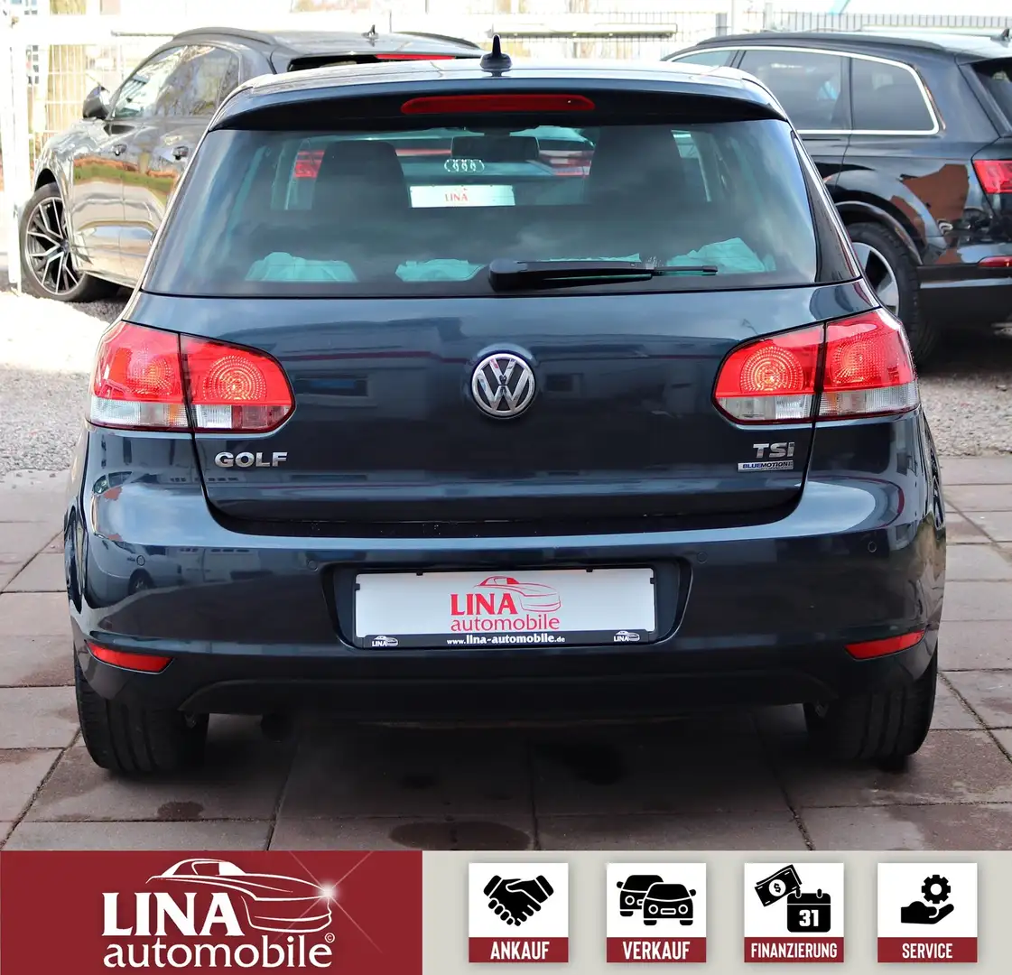 Vehicle image, number 11