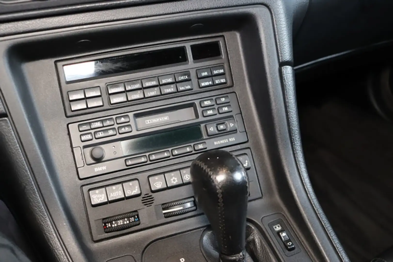 Vehicle image, number 20