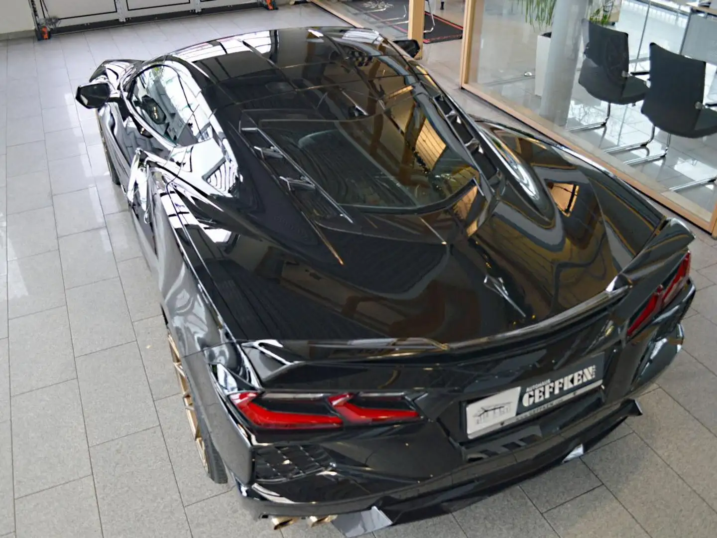 Vehicle image, number 7