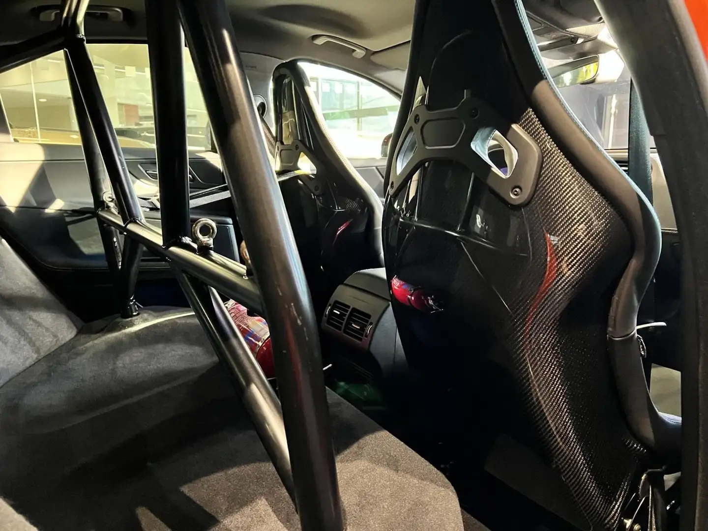 Vehicle image, number 5