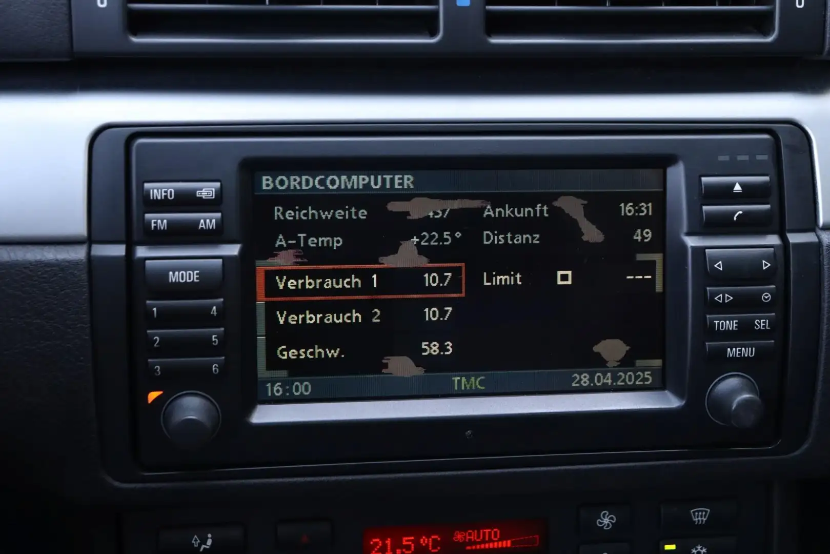 Vehicle image, number 10