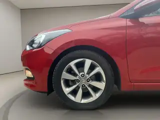 Vehicle image thumbnail, number 18