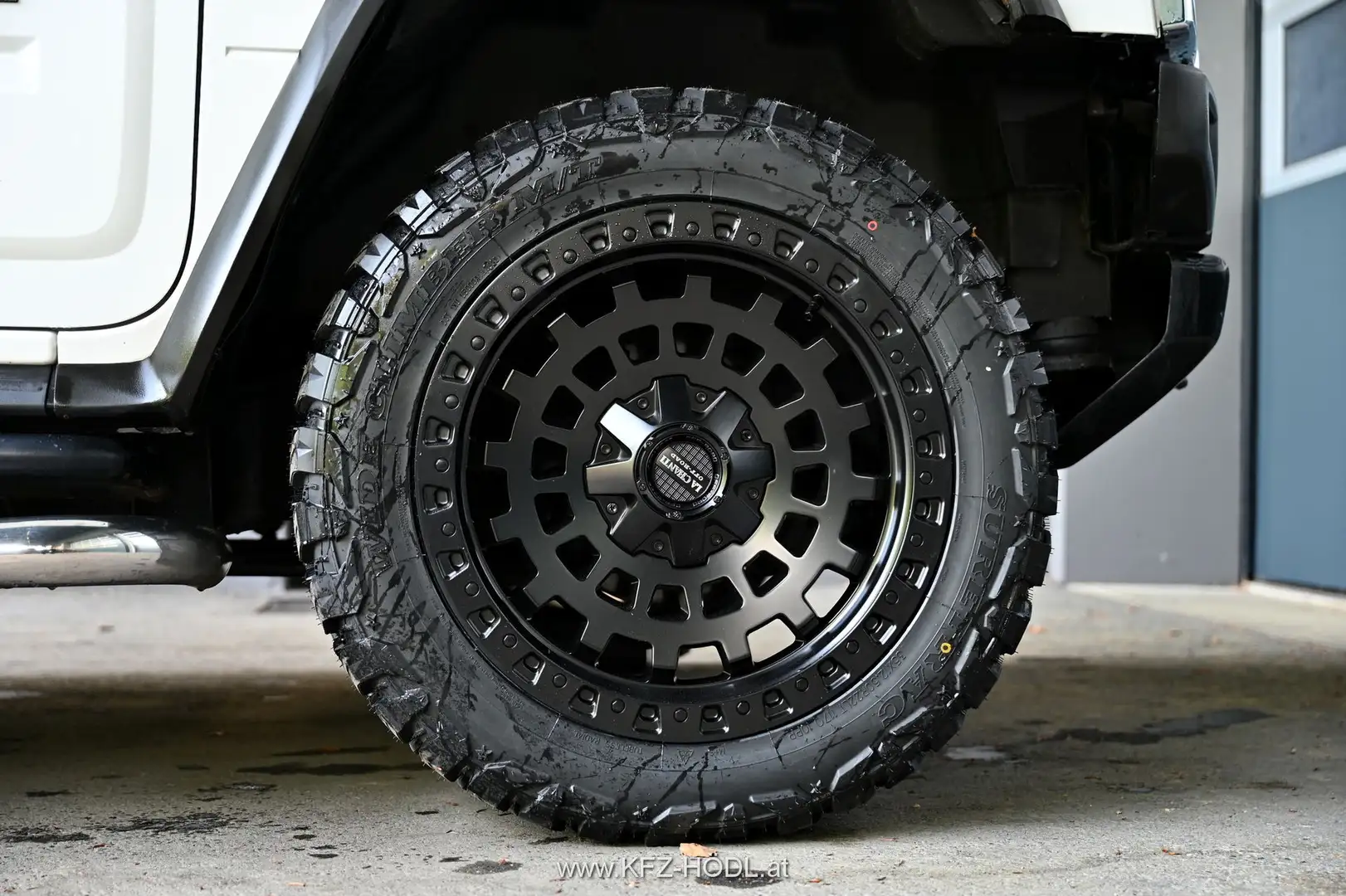 Vehicle image, number 7
