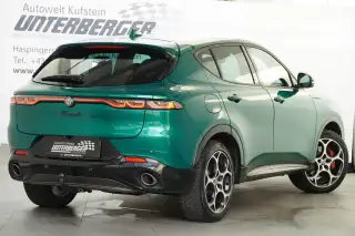 Vehicle image thumbnail, number 7