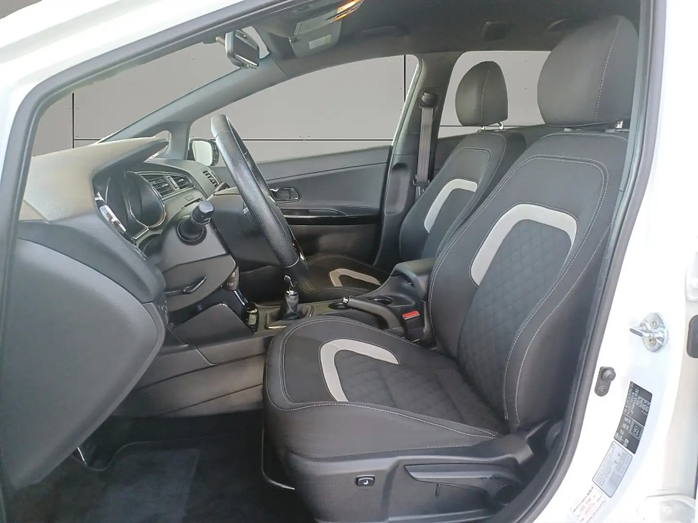 Vehicle image, number 7
