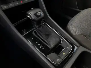Vehicle image thumbnail, number 7