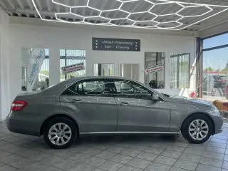 Vehicle image thumbnail, number 4