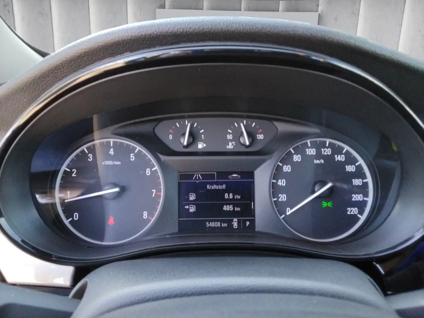 Vehicle image, number 14