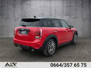 Vehicle image thumbnail, number 4