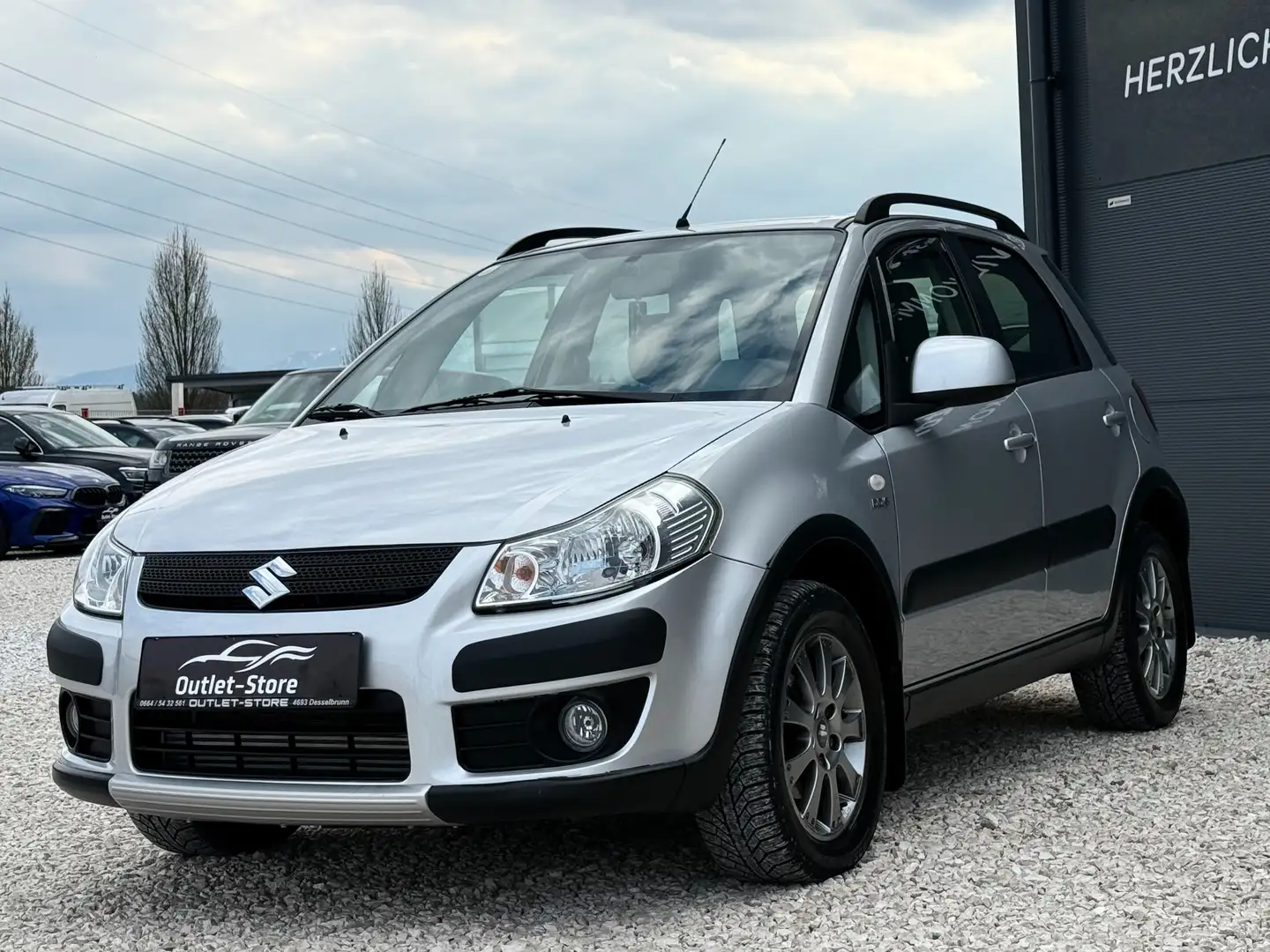 Vehicle image, number 3
