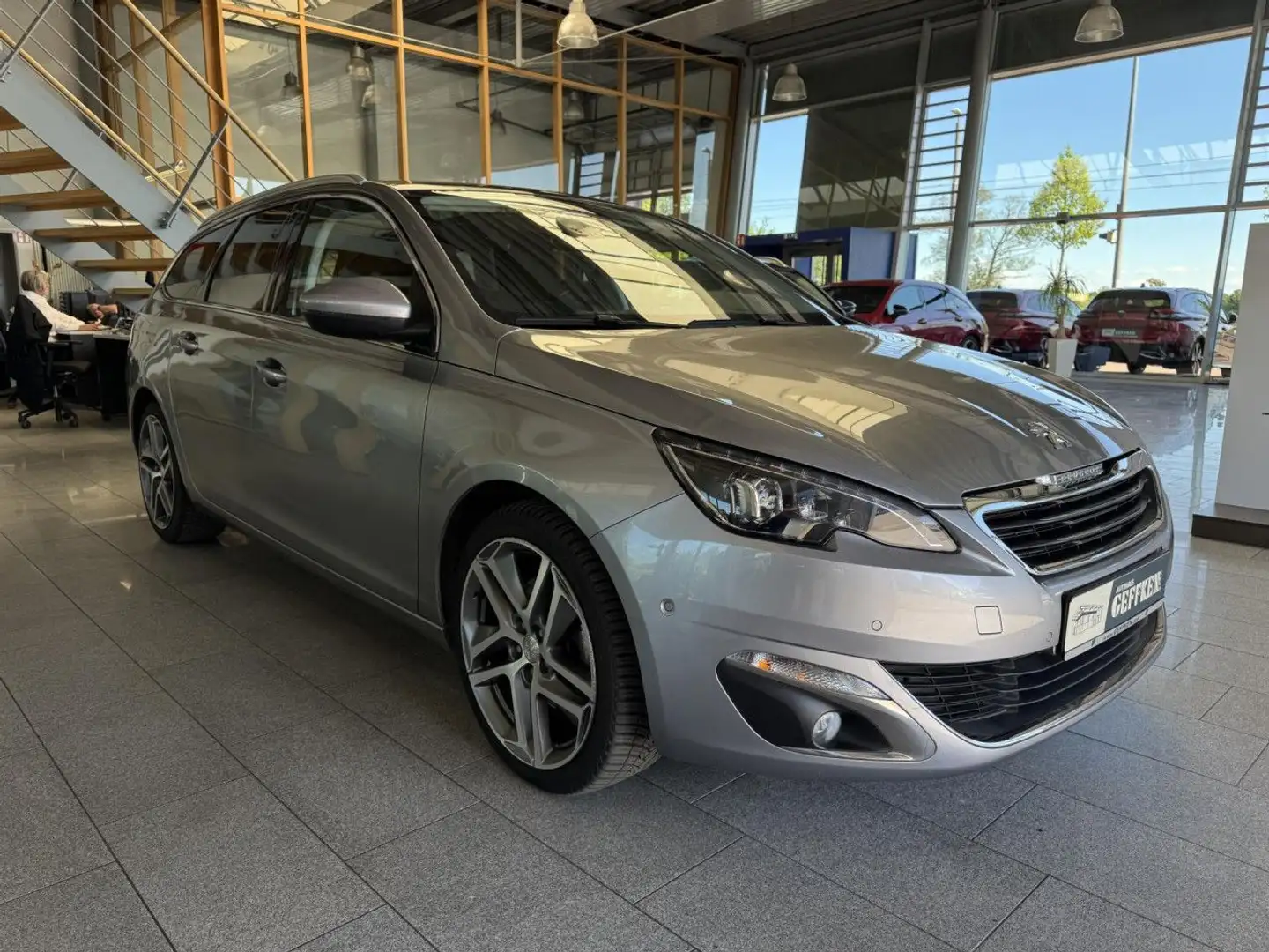 Vehicle image, number 2