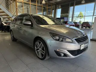 Vehicle image thumbnail, number 2