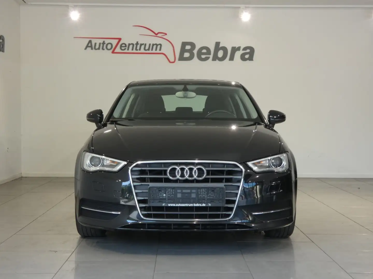Vehicle image, number 2