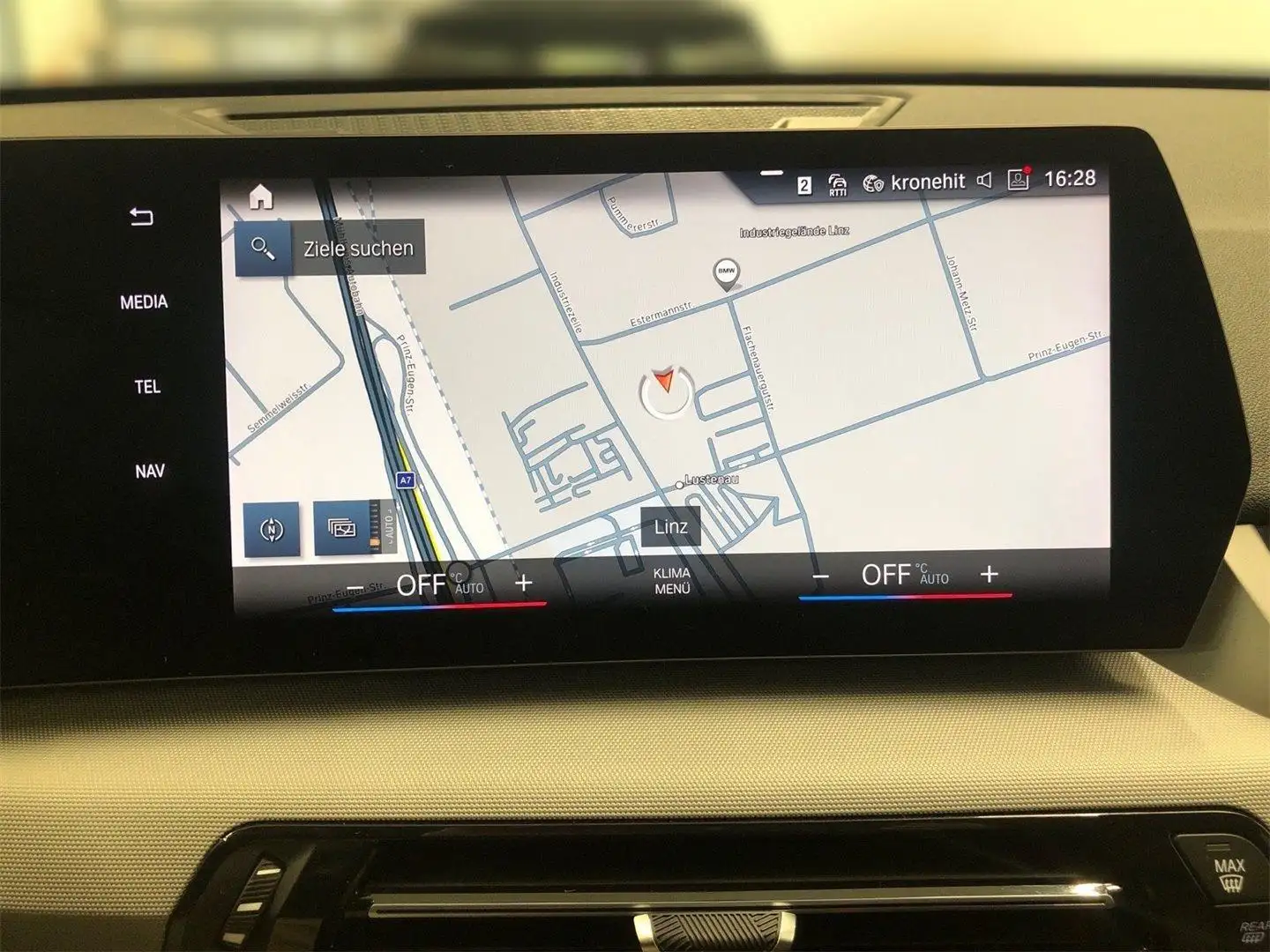 Vehicle image, number 5