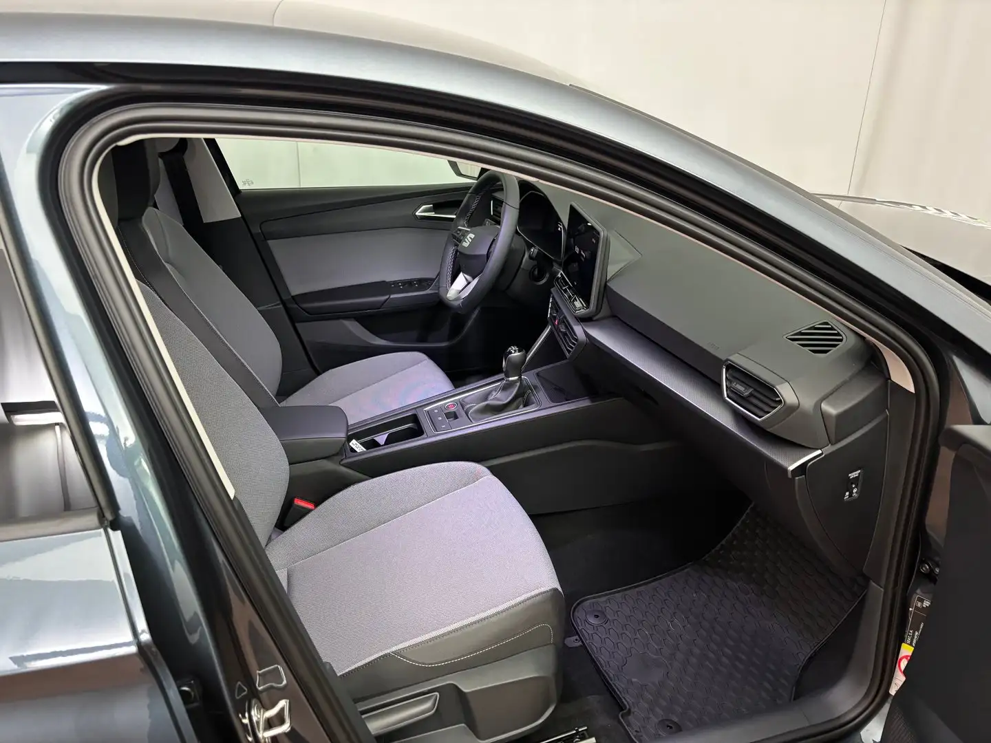 Vehicle image, number 7