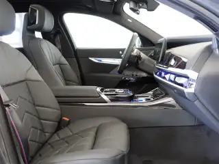 Vehicle image thumbnail, number 10