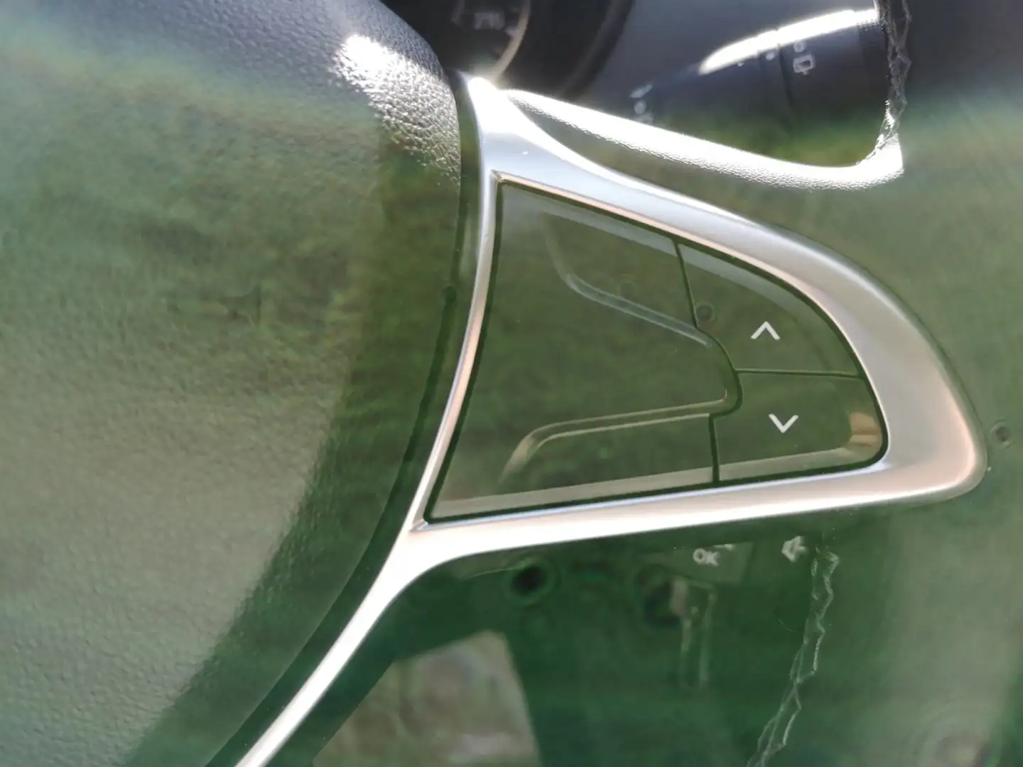 Vehicle image, number 15