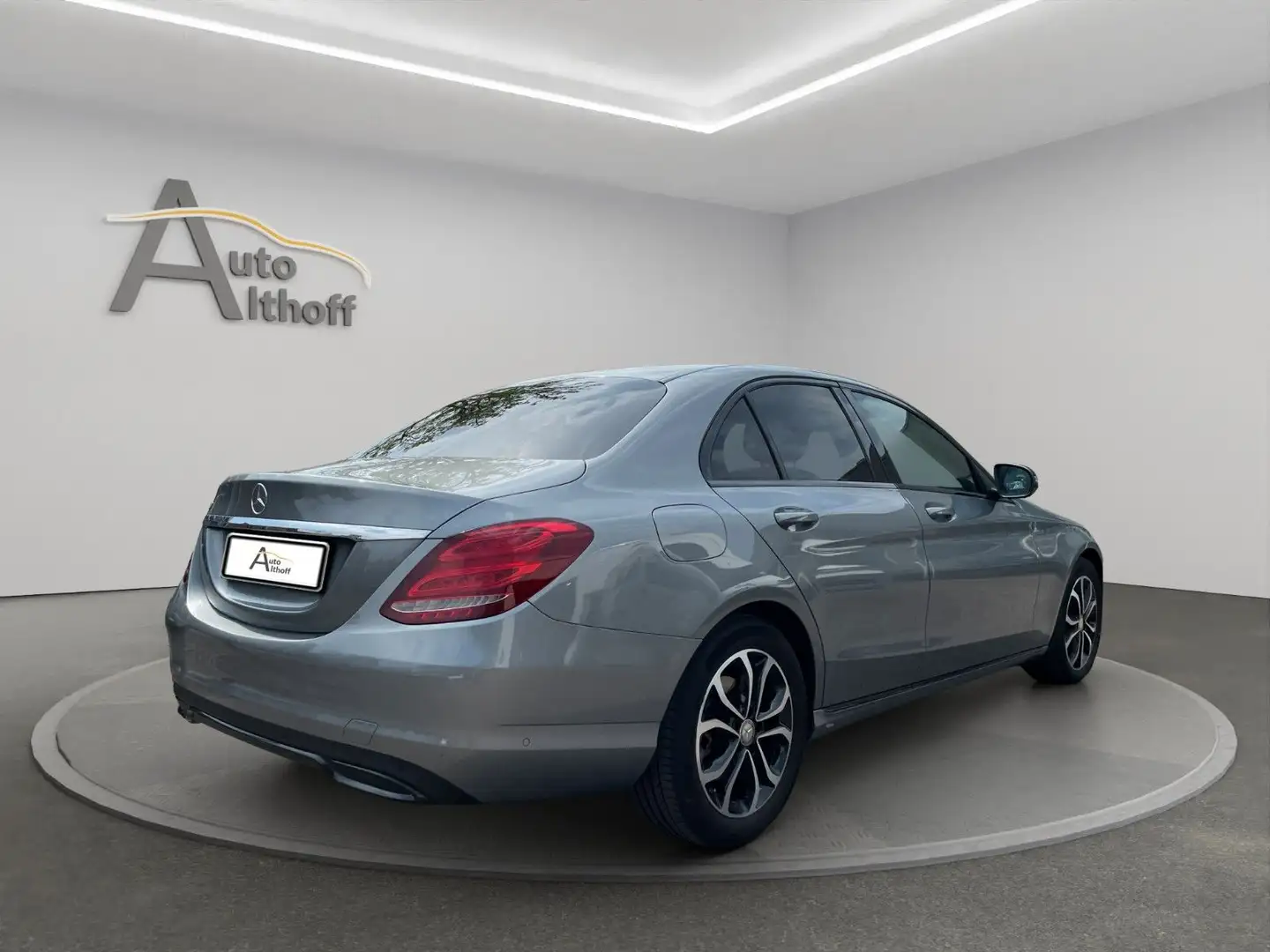Vehicle image, number 6