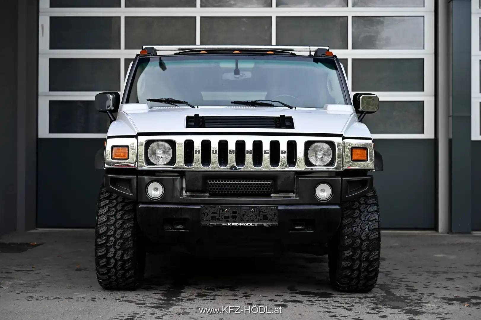 Vehicle image, number 3