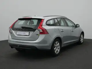 Vehicle image thumbnail, number 5