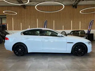 Vehicle image thumbnail, number 17