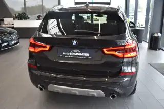 Vehicle image thumbnail, number 6