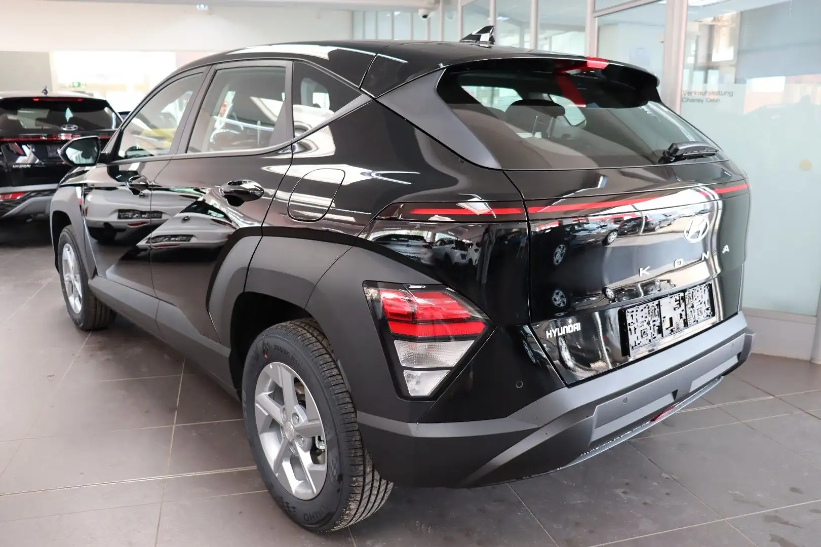 Vehicle image, number 6