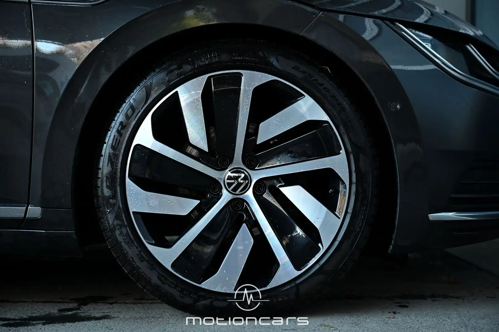 Vehicle image, number 7
