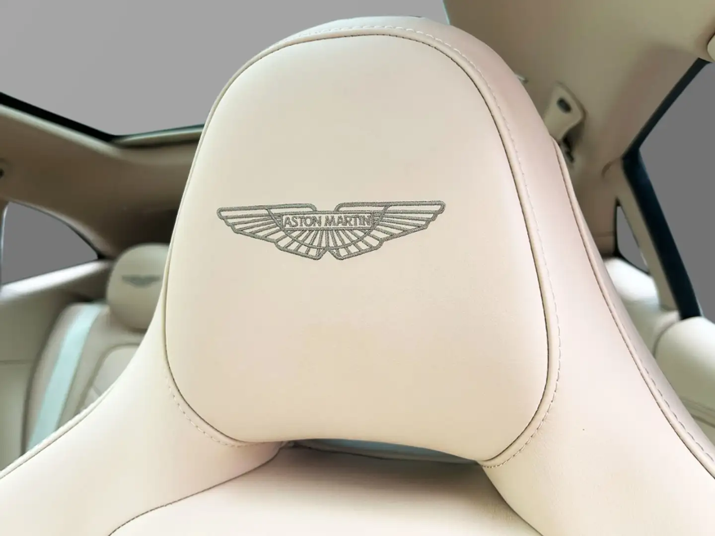 Vehicle image, number 5